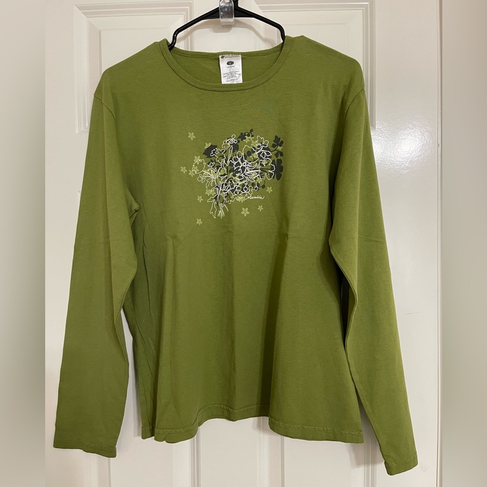 2 for $10 📌 Columbia - Women’s Large Long Sleeve Top - NWT!